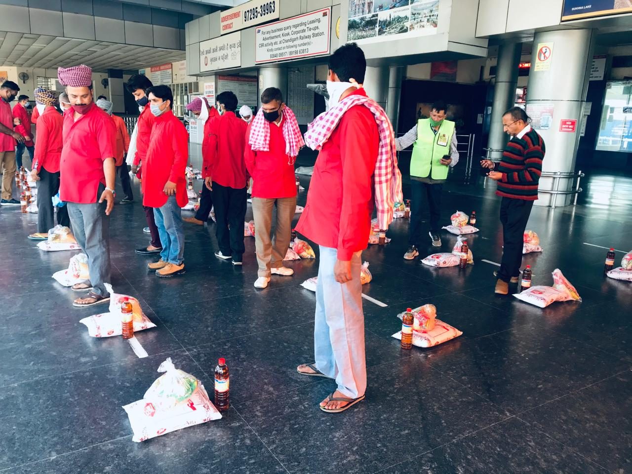 COVID-19 relief distribution, Chandigarh Railway Station
