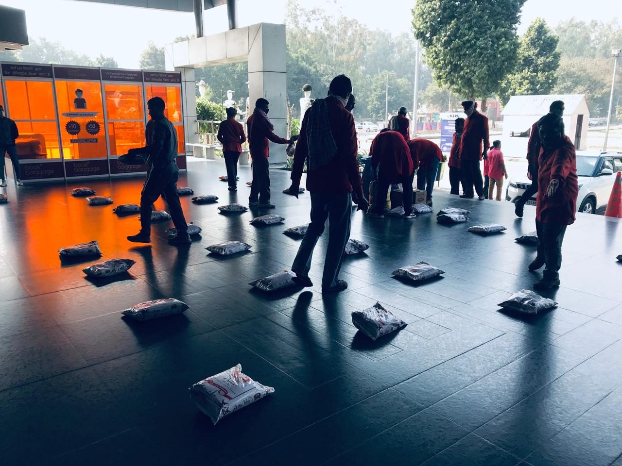 COVID-19 relief distribution, Chandigarh Railway Station
