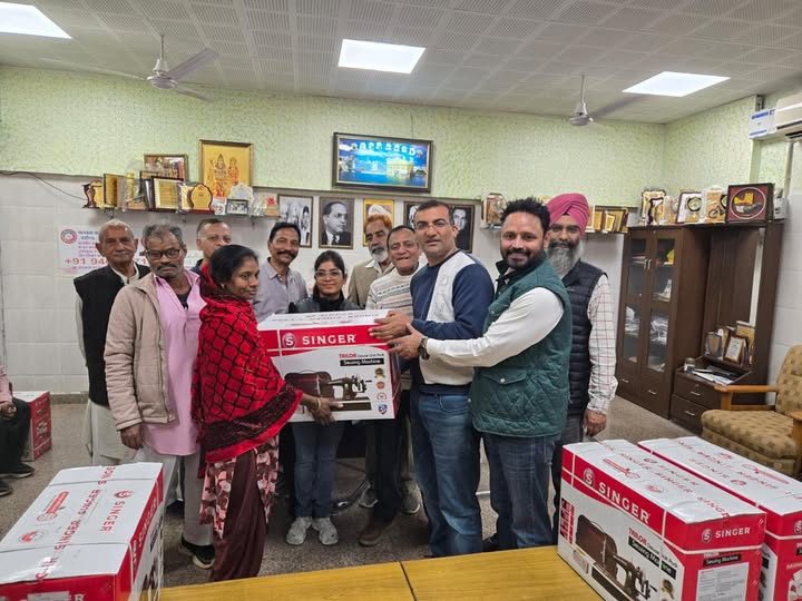 Sewing machine distribution — press coverage